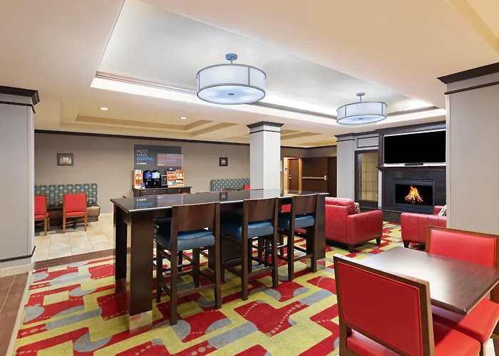 Holiday Inn Express Hotel & Suites Floresville