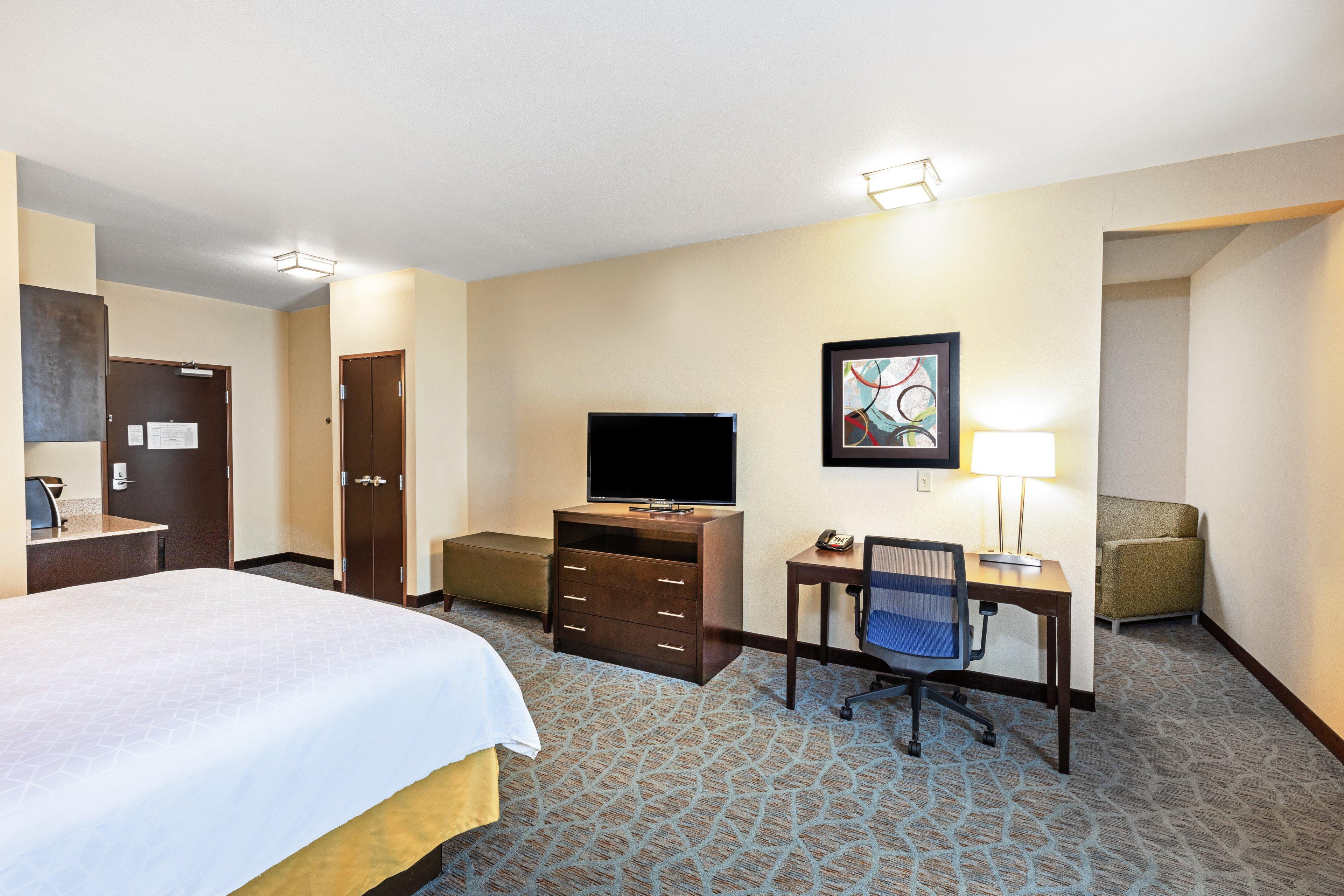 Express & By Ihg