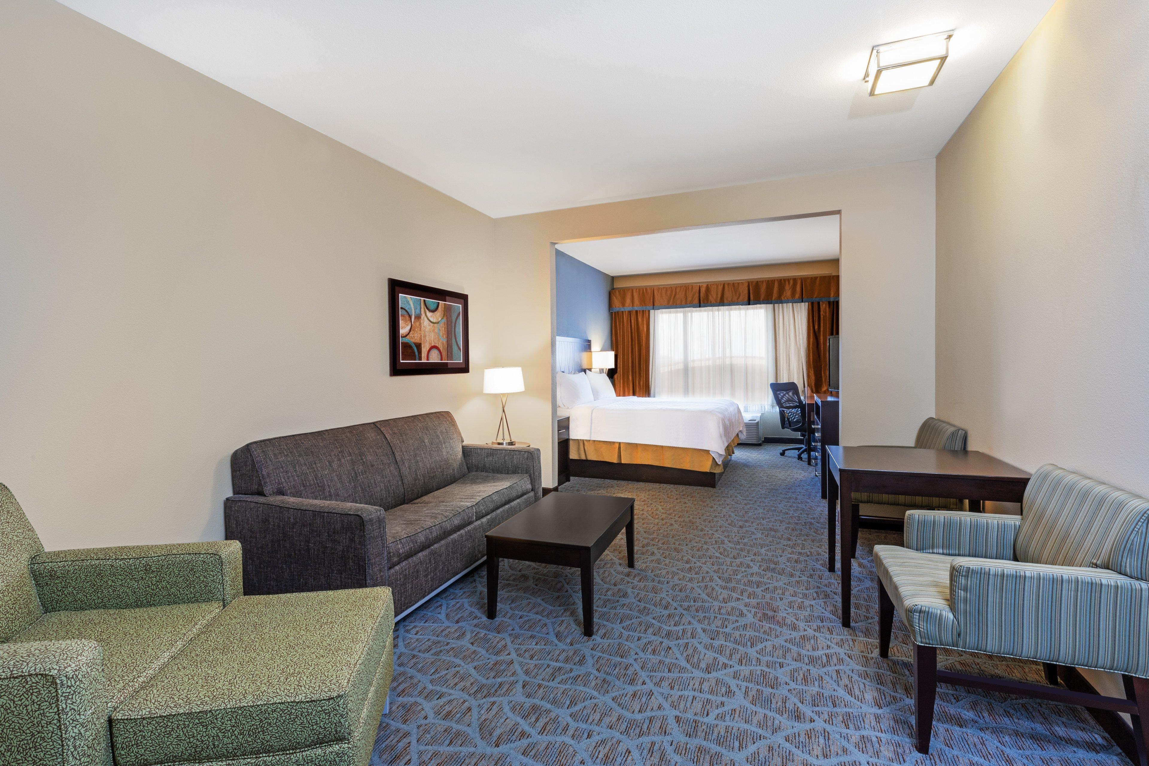 Express & By Ihg 2*